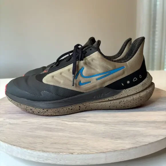 Nike Men's Air Winflo 9 Shield Medium Ash Laser Blue Sneakers DM1106-200 Sz 8.5